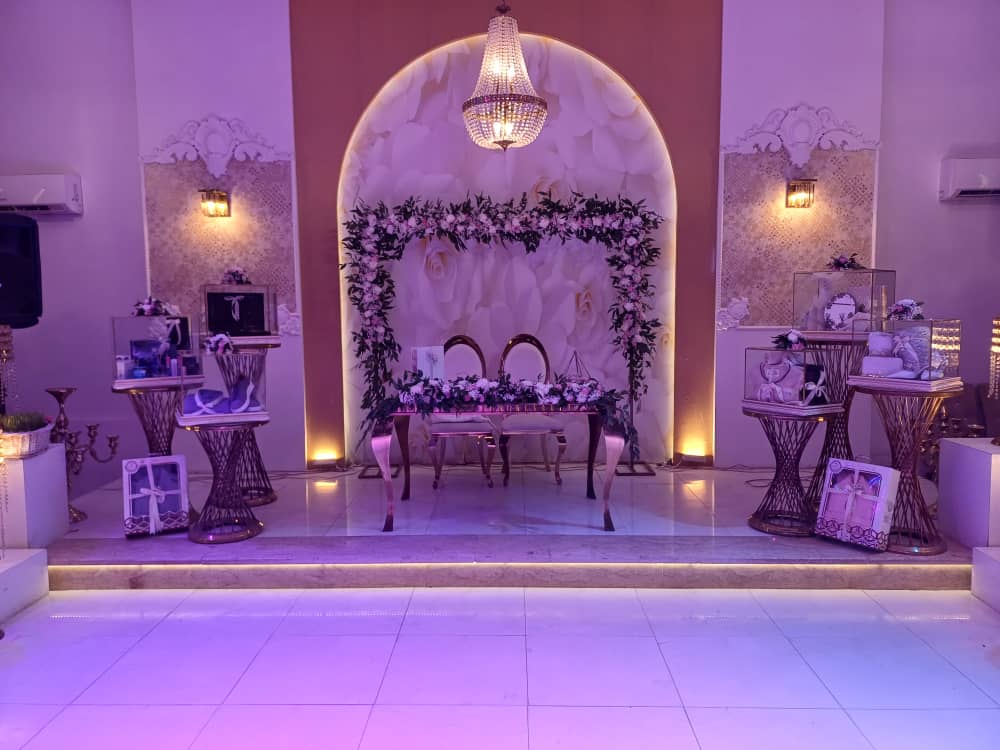 خدمات نورپردازی و دکوراسیون